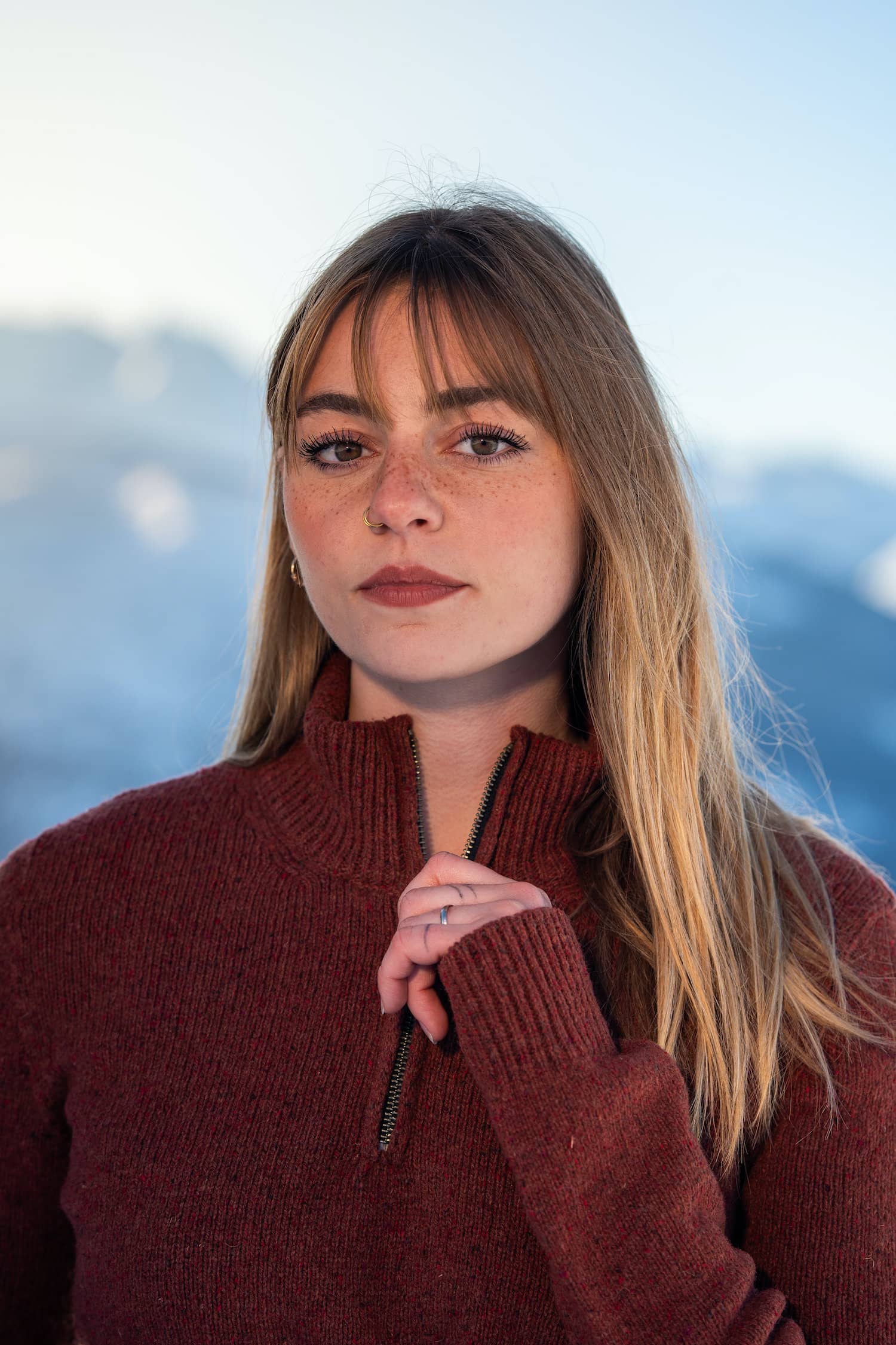 pull éthique et responsable, femme, cot, col camionneur montant, marron, rouille, cognac, laine des Pyrénées et coton recyclé maison izard made in france