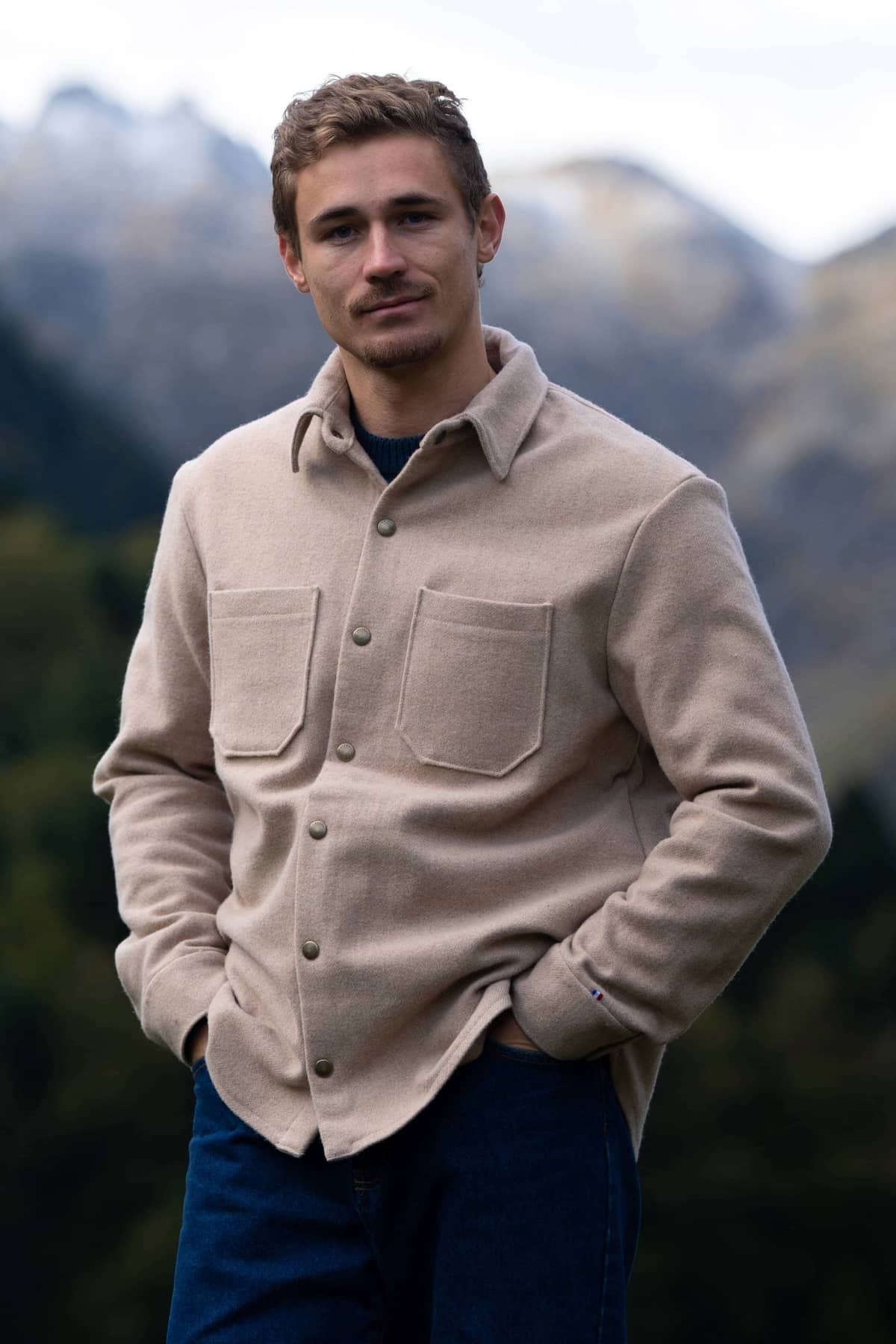 Surchemise Oversize Manestiau beige en laine recyclée