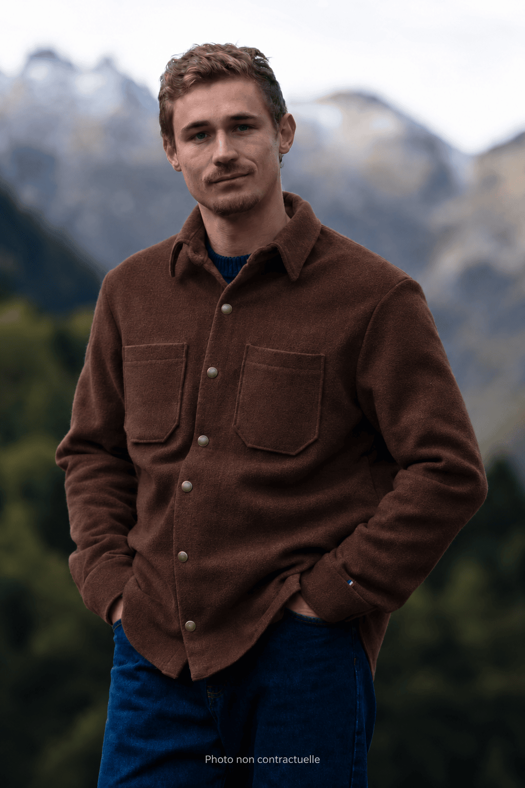 Surchemise marron en laine recyclée Manestiau, fabriqué en France.