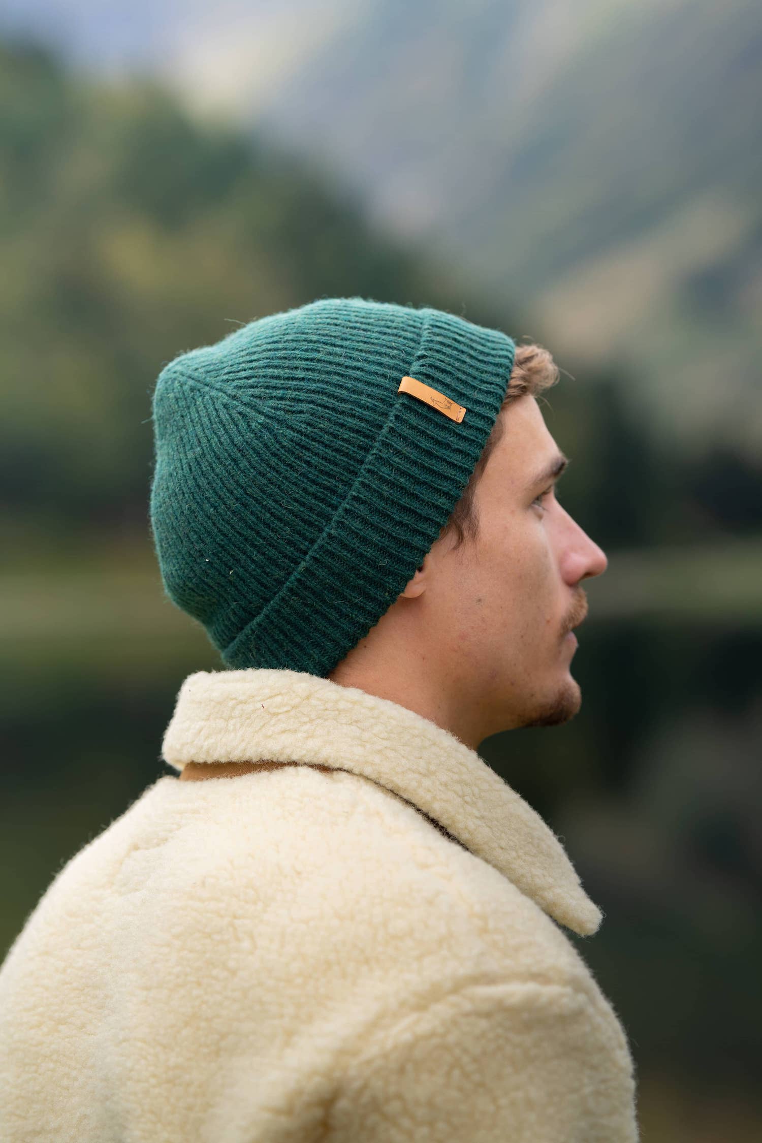 bonnet homme éthique et responsable, vert, en laine des Pyrénées et coton recyclé ♻️, made in France 🇫🇷, maison izard