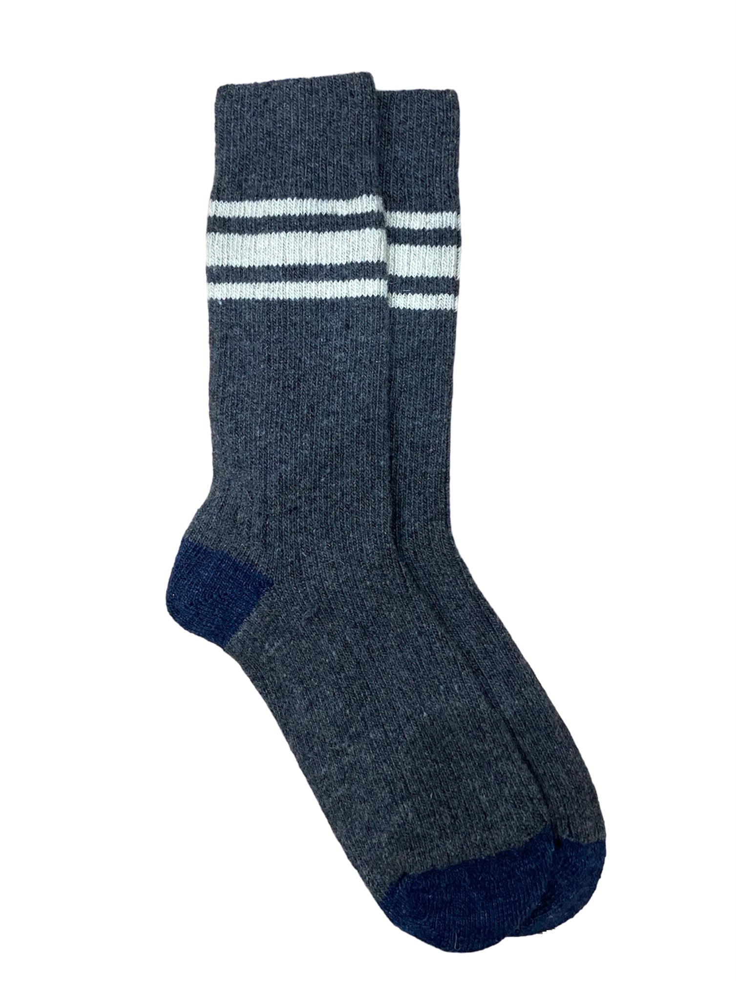 chaussettes tricolores en laine éthiques et responsables, gris anthracite, blanc écru et bleu, laine des Pyrénées et coton recyclé, made in France, maison izard