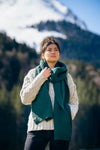 écharpe femme éthique et responsable, vert sapin, en laine des Pyrénées et coton recyclé, made in France, maison izard