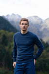 pull éthique homme col rond bleu en laine des Pyrénées et coton recyclé ♻️, made in France 🇫🇷, maison izard