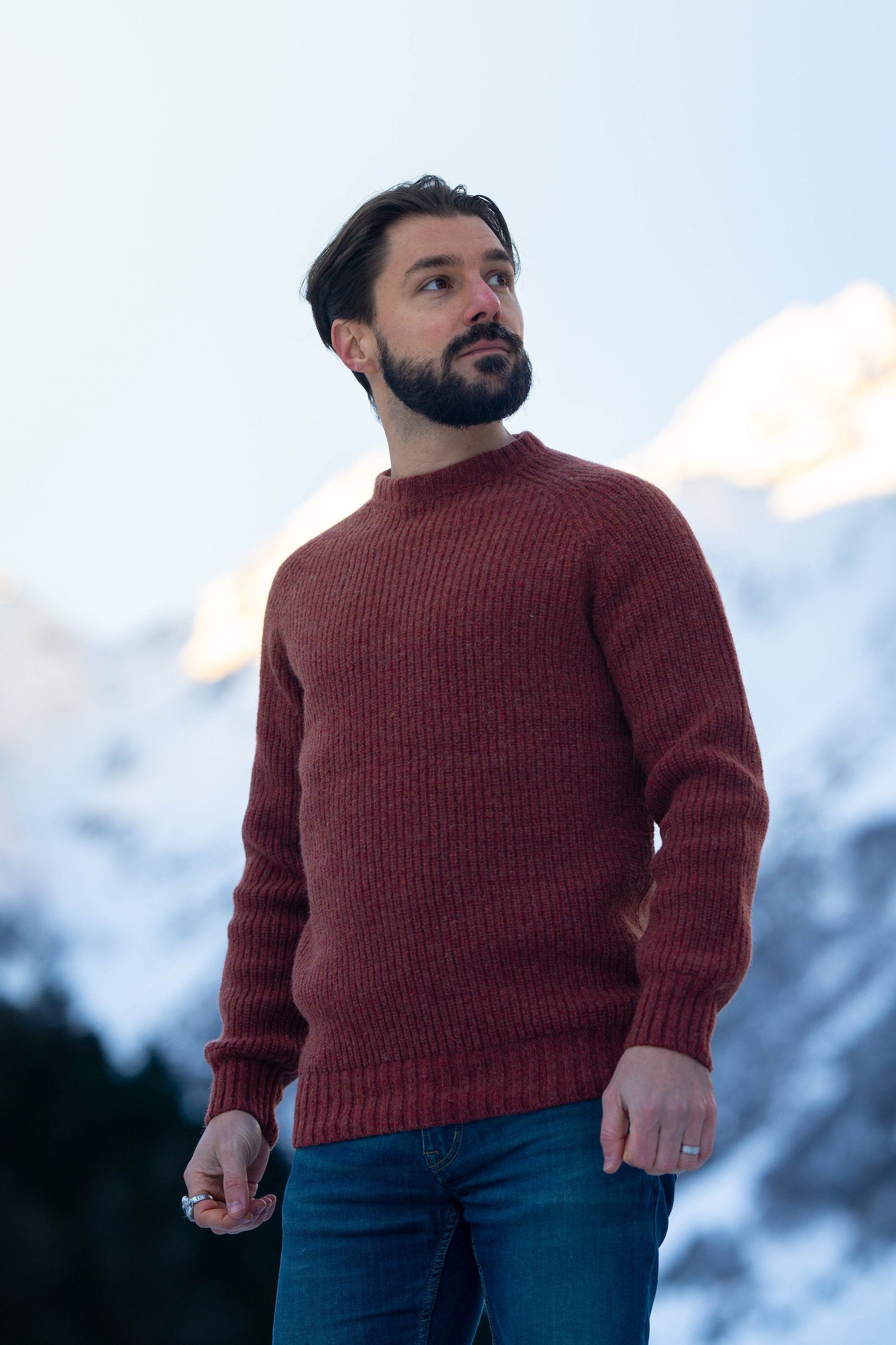 pull homme raglan épais, chaud, éthique et responsable, cognac, en laine des Pyrénées et coton recyclé, made in France, Maison Izard