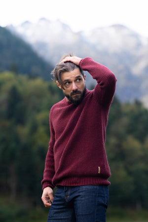 pull homme raglan épais, chaud, éthique et responsable, rouge bordeaux, en laine des Pyrénées et coton recyclé, made in France, Maison Izard