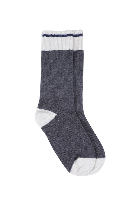 chaussettes éthiques et responsables, gris anthracite bleu écru, en laine des Pyrénées et coton recyclé ♻️, made in France 🇫🇷, maison izard