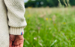 gilet femme éthique et responsable, blanc écru, en laine des Pyrénées et coton recyclé ♻️, made in France 🇫🇷, maison izard