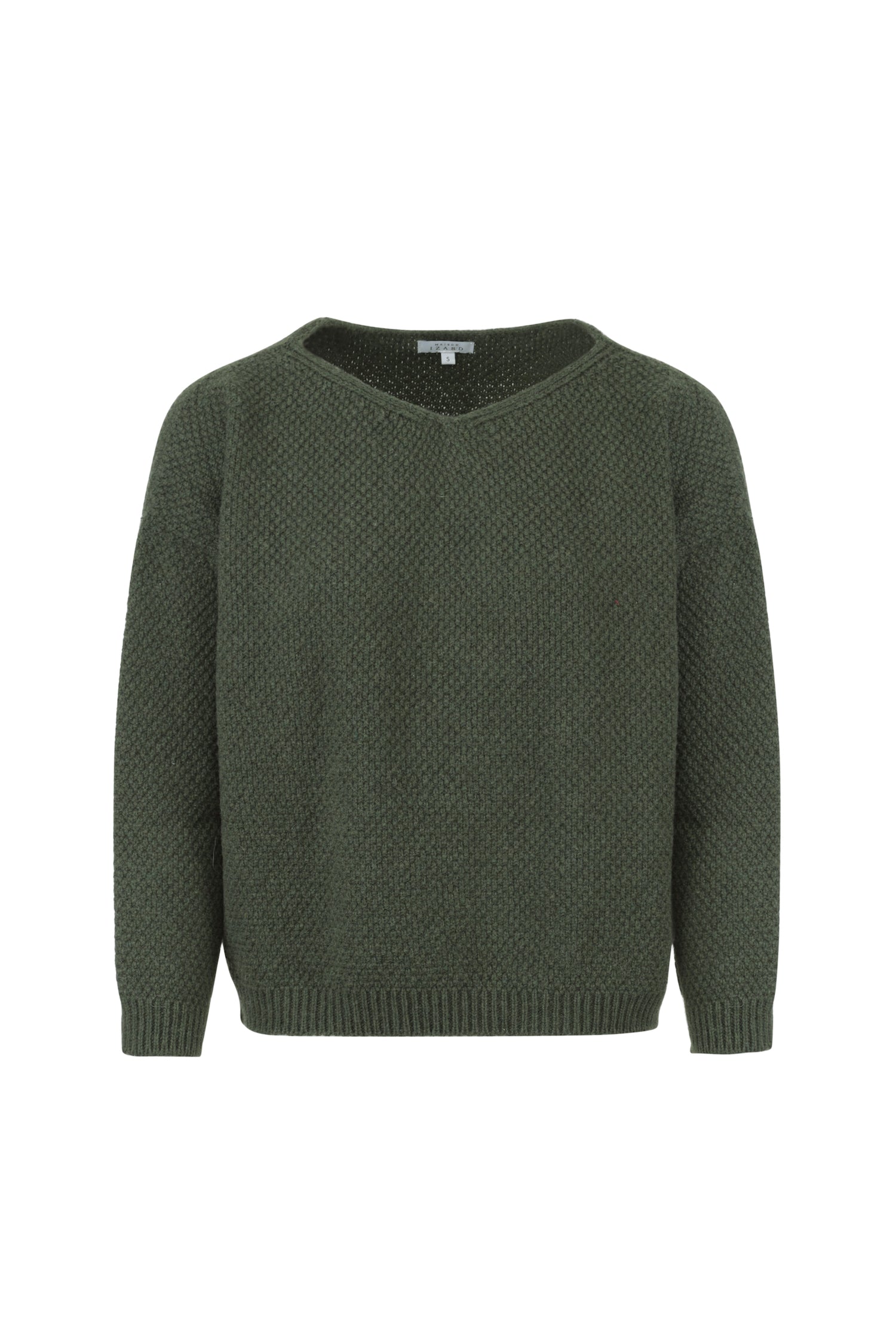 Pull femme éthique et responsable, coupe loose oversize col V vert, en laine recyclée, Made in France, Maison Izard